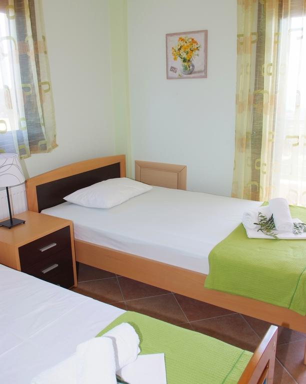 Sofia Luxury Maisonettes Nikiti  Room photo