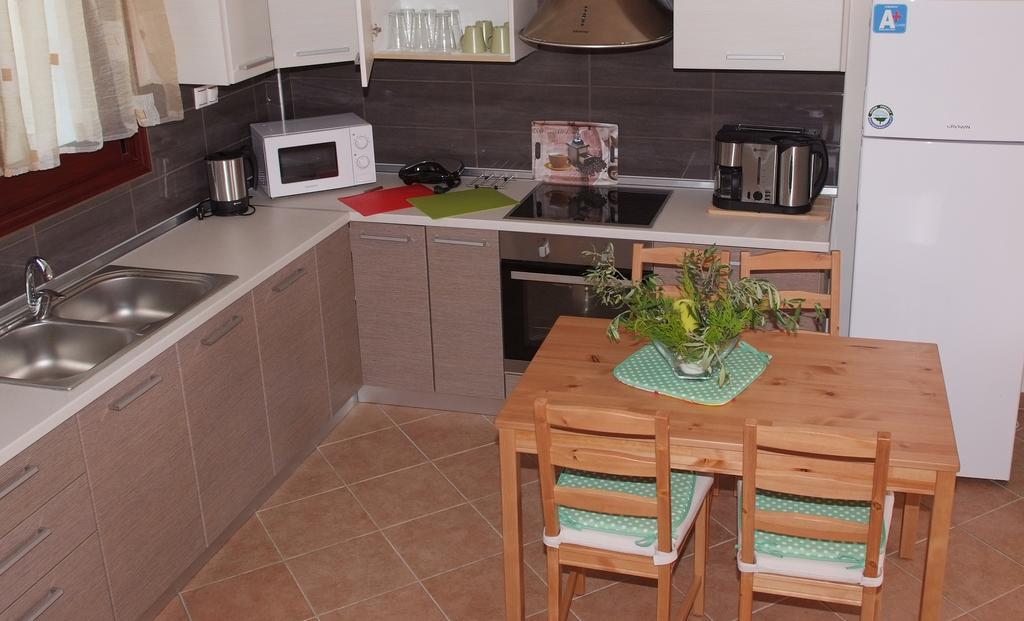 Sofia Luxury Maisonettes Nikiti  Room photo